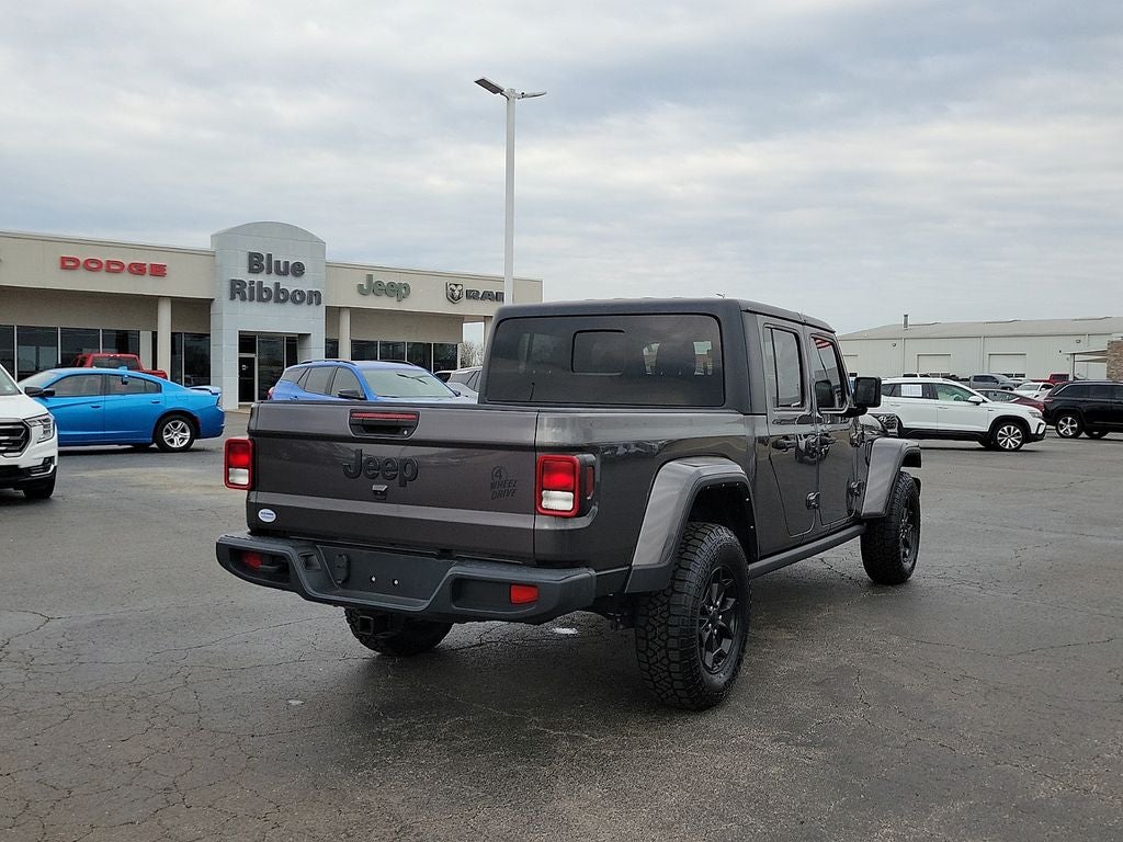 2022 Jeep Gladiator — detail view