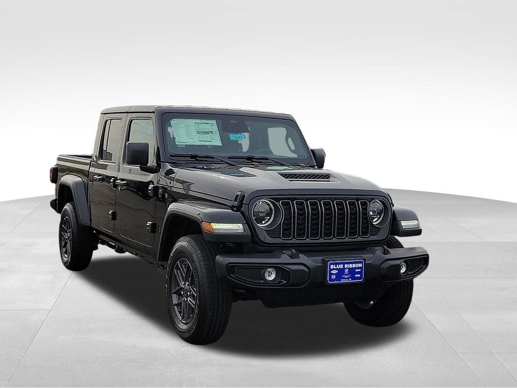 2026 Jeep Gladiator Sport S in Black Clearcoat — front three-quarter view