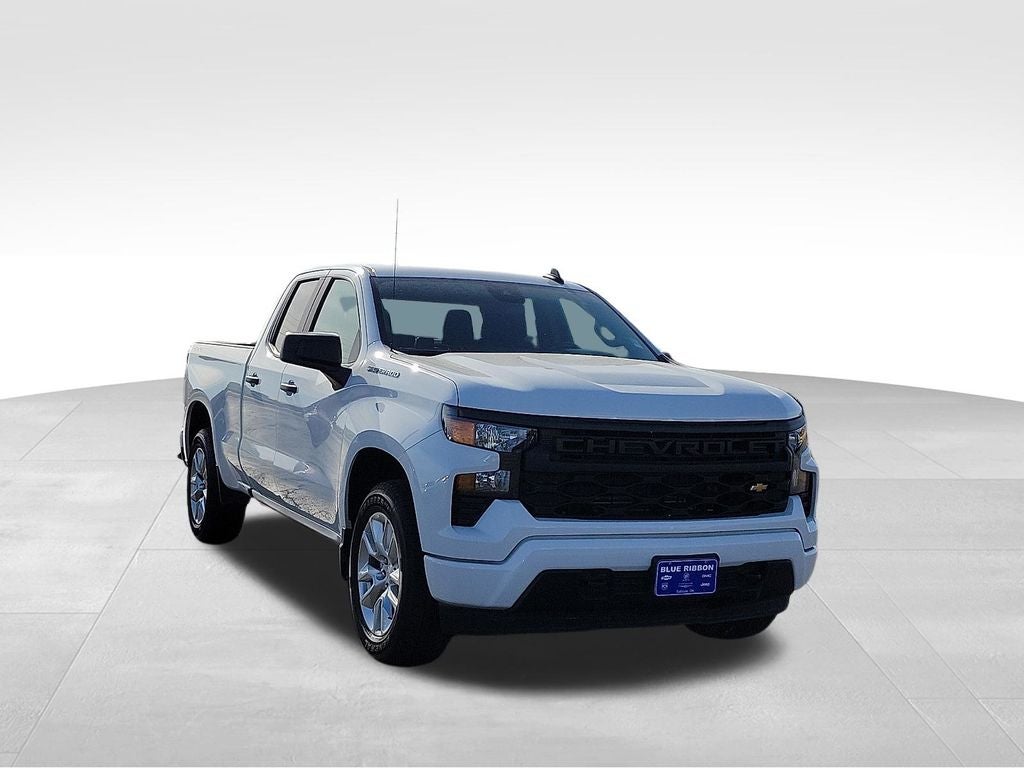 2023 Chevrolet Silverado 1500 Custom in Summit White — front three-quarter view