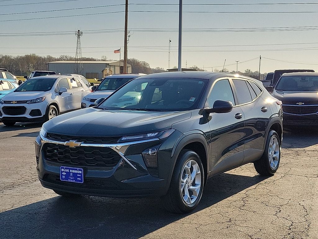 2025 Chevrolet Trax — side profile view