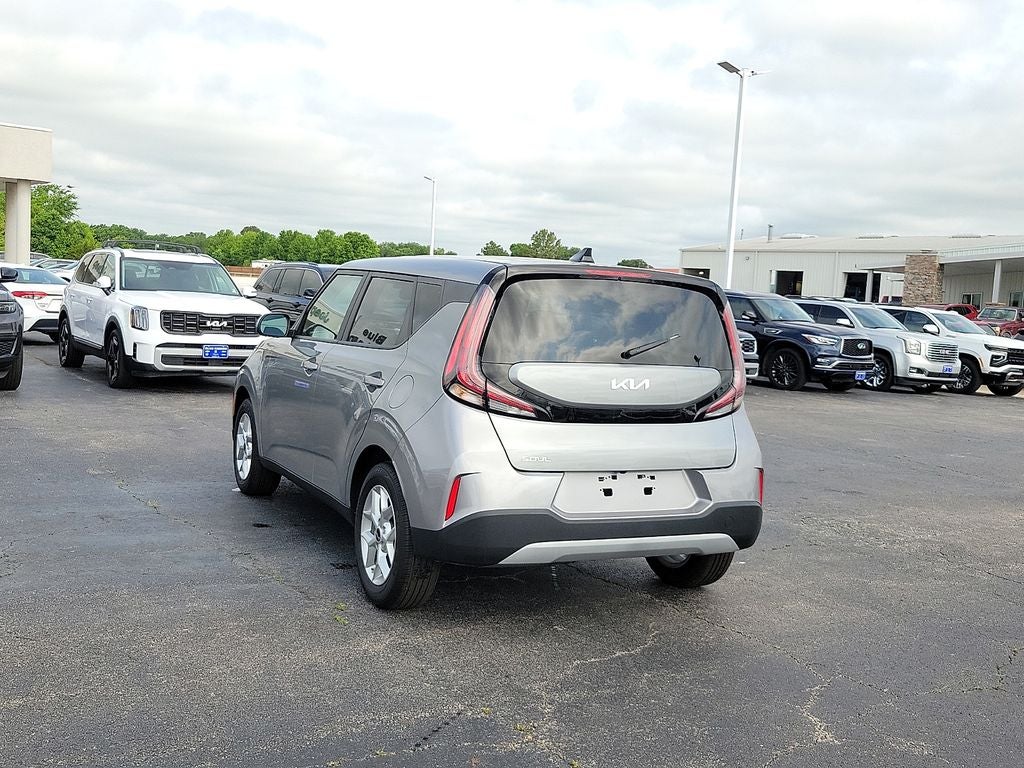 2025 Kia Soul — interior view